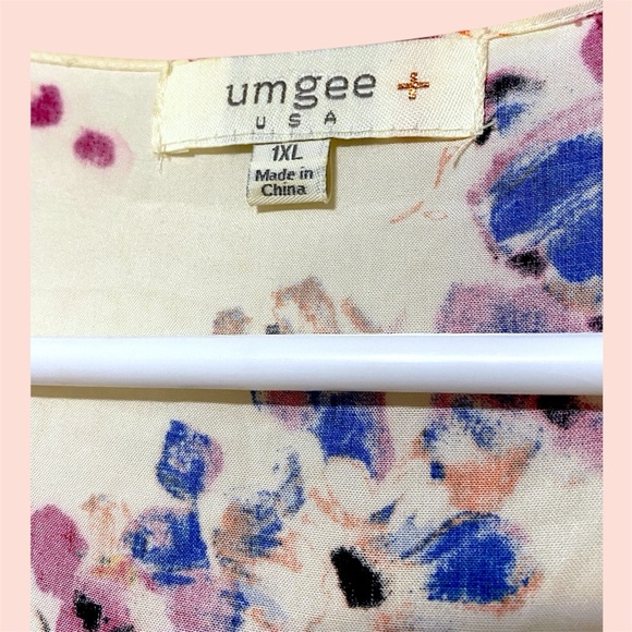 Umgee+ Floral Frayed Tassel Kimono - Picture 5 of 7